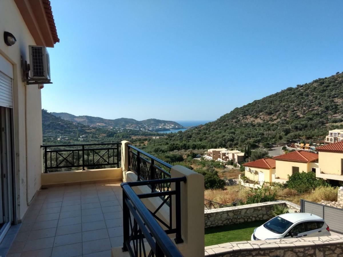 Villa Merastri Влихада Экстерьер фото