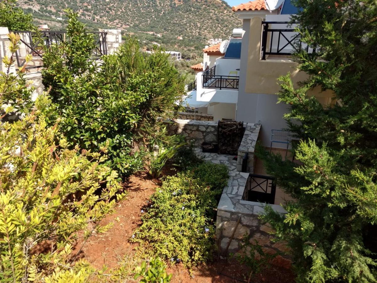 Villa Merastri Влихада Экстерьер фото